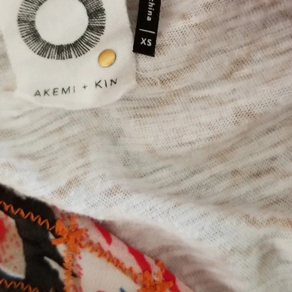Anthropologie Akemi + Kin Honey Valley Top XS - Picture 4 of 4